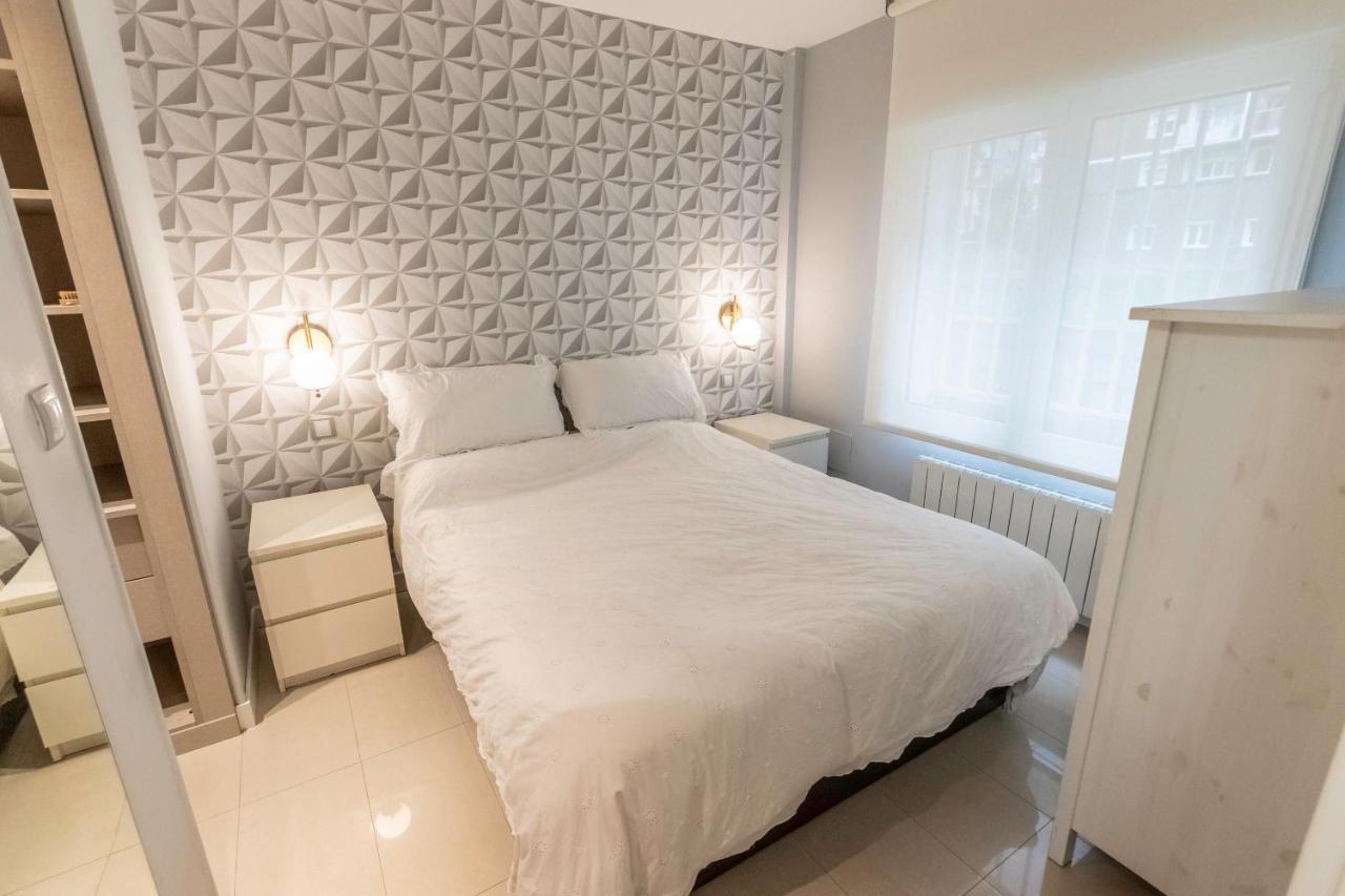 Apartamento En Centro De Bilbao, Deusto Apartment Exterior photo